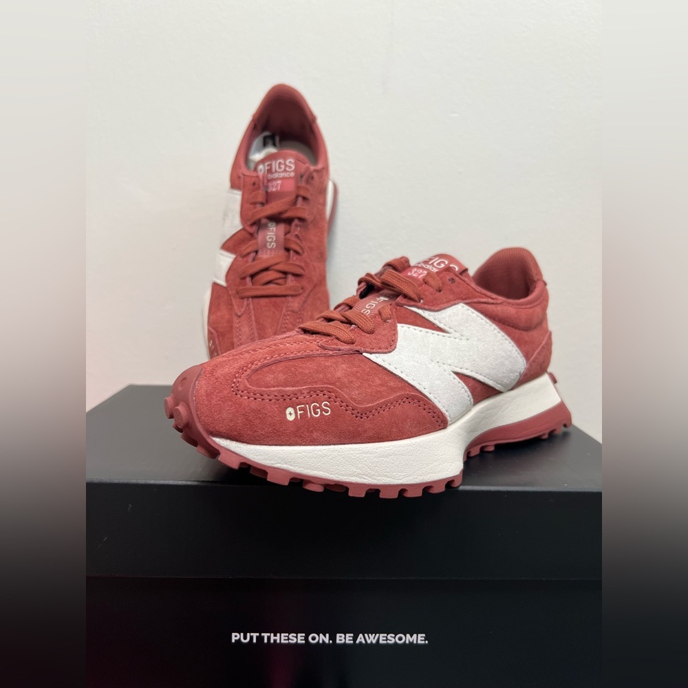 Mauve Figs New Balance 327 Sneakers